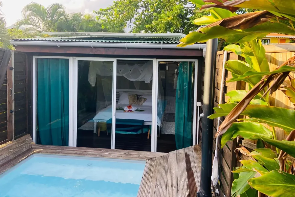 lodge-jungle-paradise-eden-paradise-3